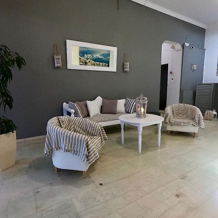 Vari Beach Hotel Exterior foto